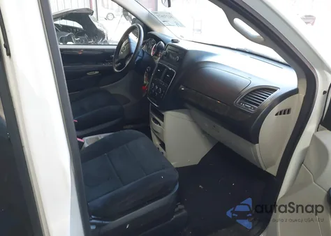 2011 Dodge Grand Caravan Express z USA, uszkodzony, nr VIN 2D4RN4DG0BR773568